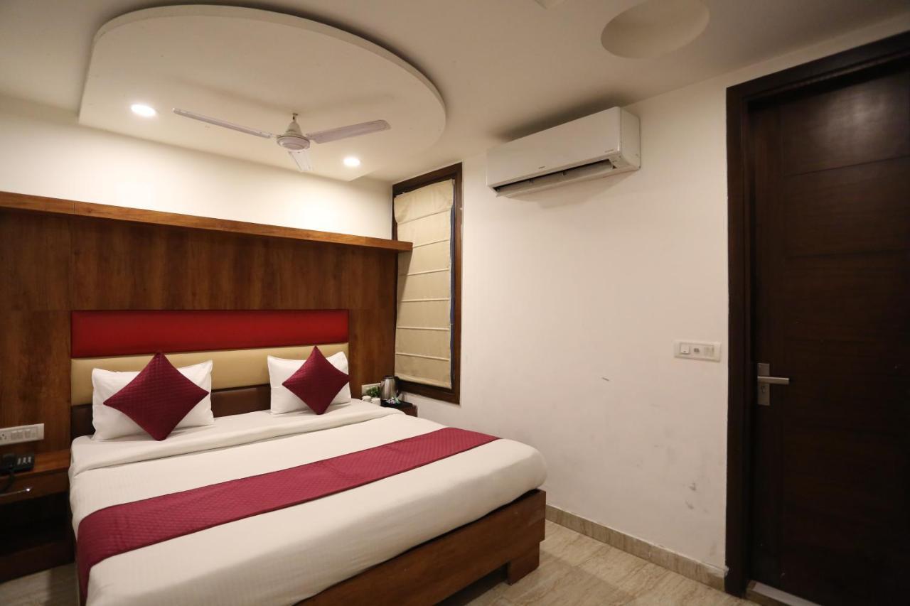 Hotel Sm Suits Near Delhi Airport-Unit By Grand Urban Luxury New Delhi Eksteriør billede