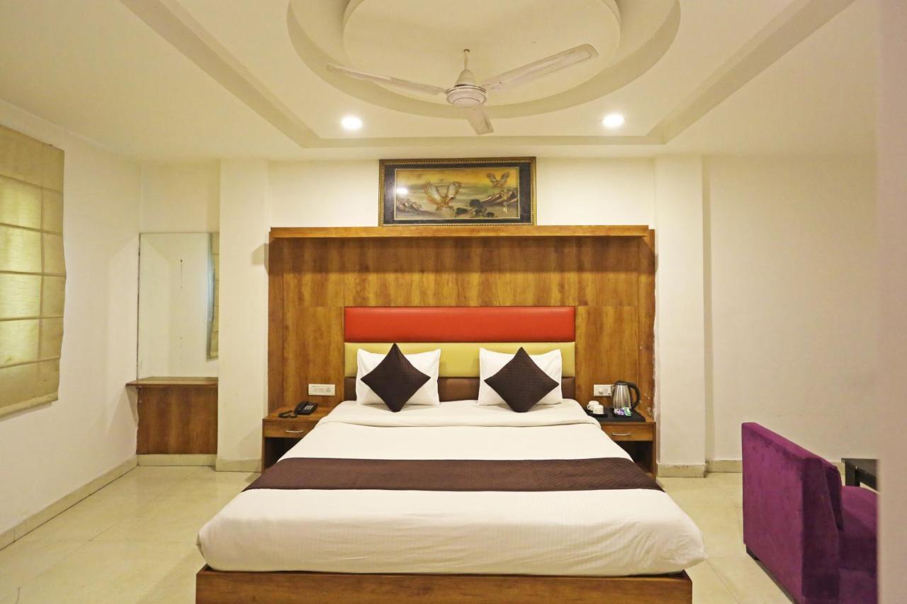 Hotel Sm Suits Near Delhi Airport-Unit By Grand Urban Luxury New Delhi Eksteriør billede