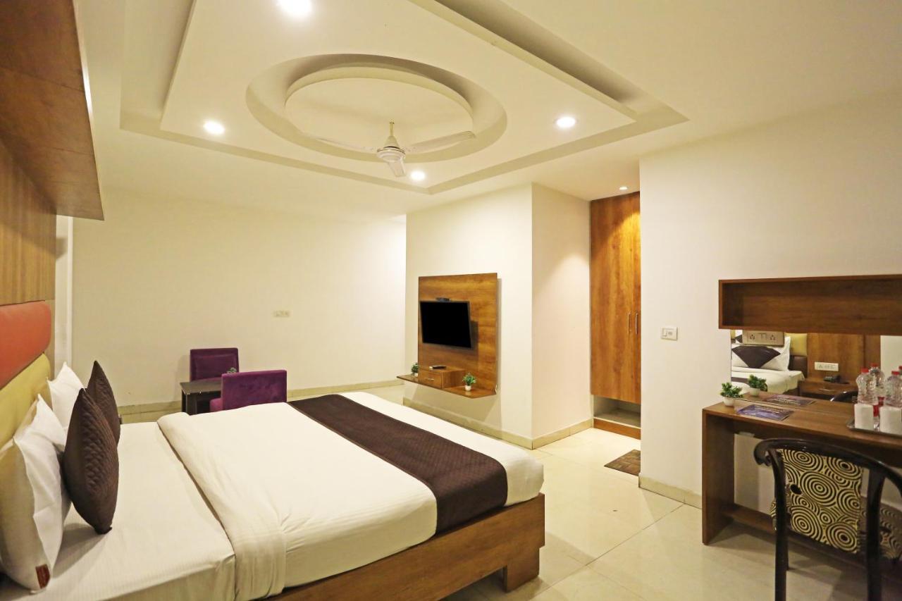 Hotel Sm Suits Near Delhi Airport-Unit By Grand Urban Luxury New Delhi Eksteriør billede
