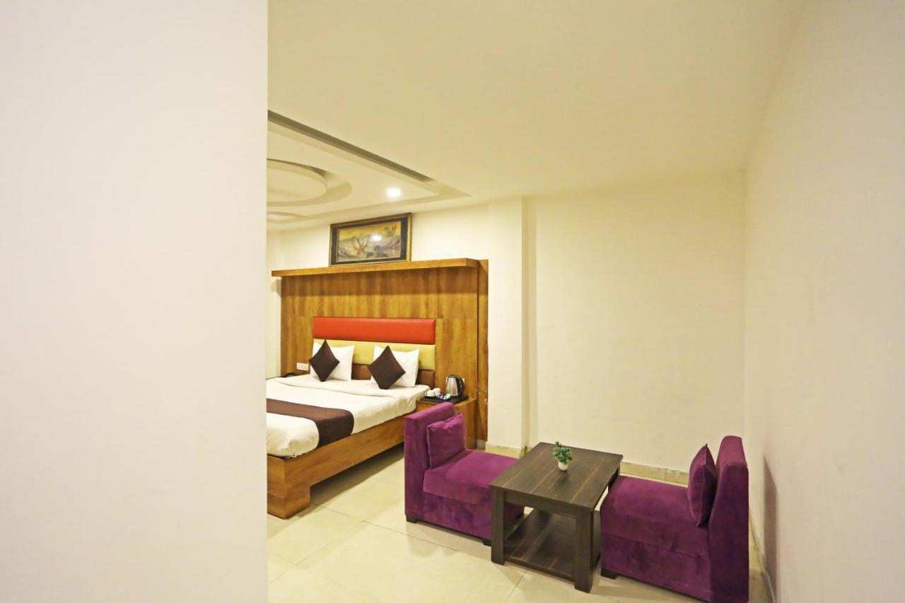 Hotel Sm Suits Near Delhi Airport-Unit By Grand Urban Luxury New Delhi Eksteriør billede